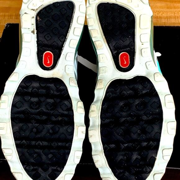 Nike Womens Shoes Air Max Livestrong Running White Turquoise 487992-348. Size 9 - Picture 6 of 7
